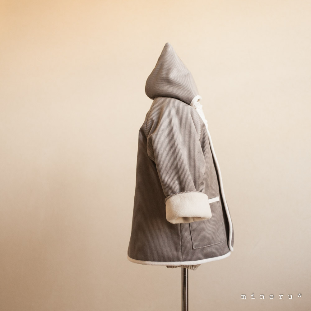 推奨 SALE とんがり帽子❤小人 キルトコート 90 オフホワイト 韓国 アウター